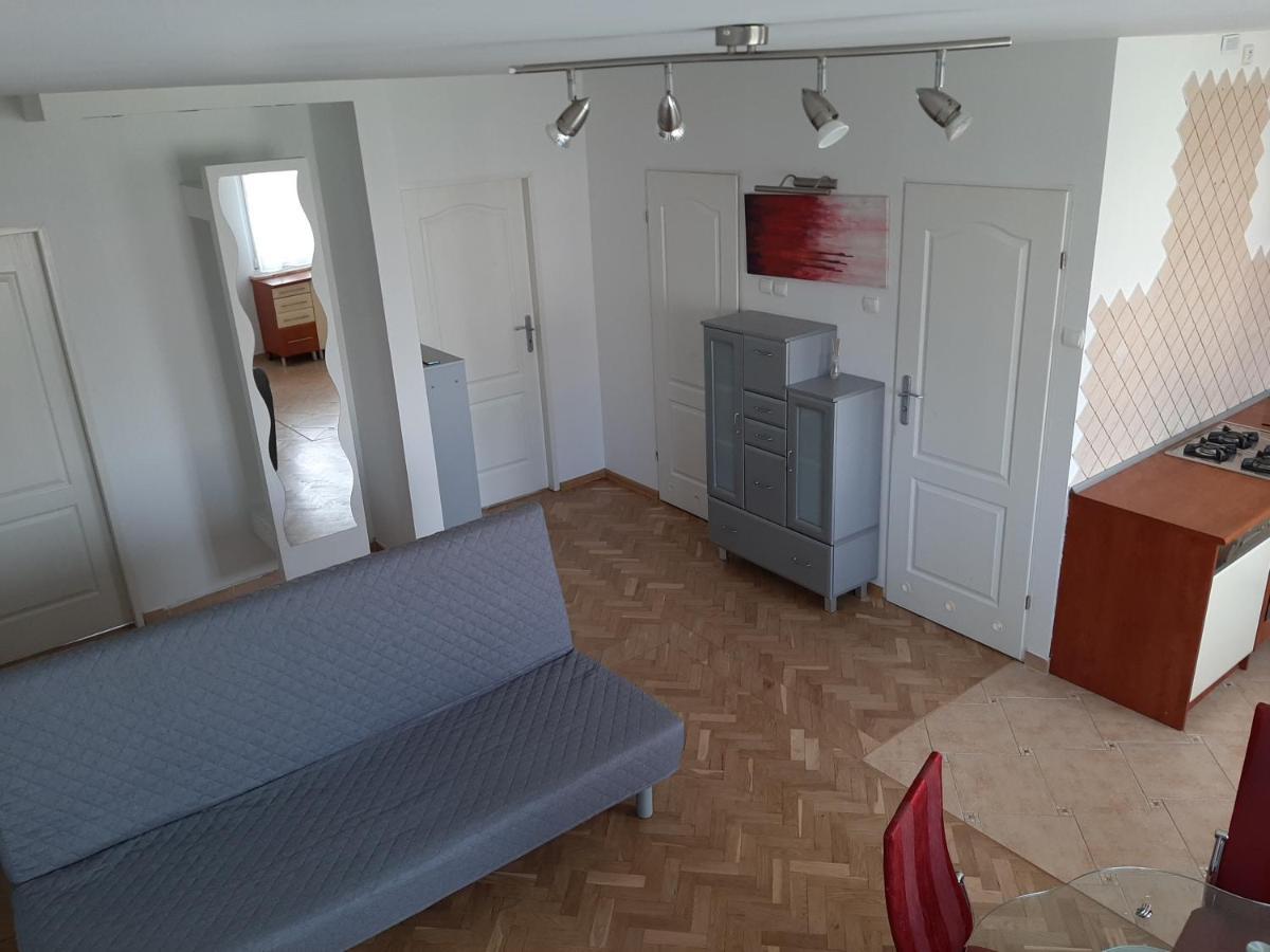 בולסלאביש Apartament Bella מראה חיצוני תמונה